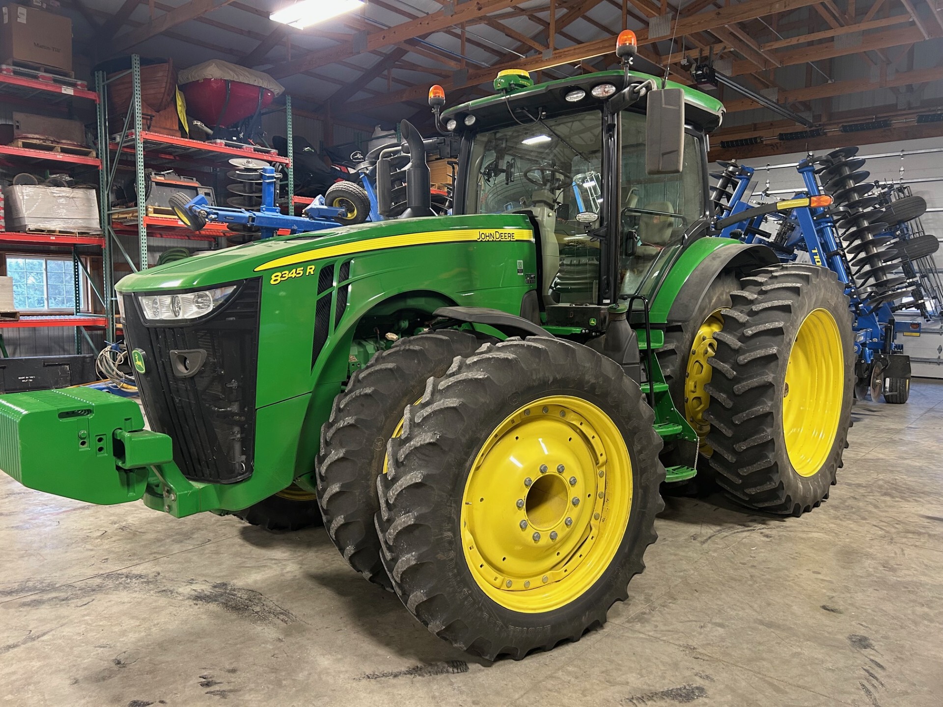 2018 John Deere 8345R Image 7