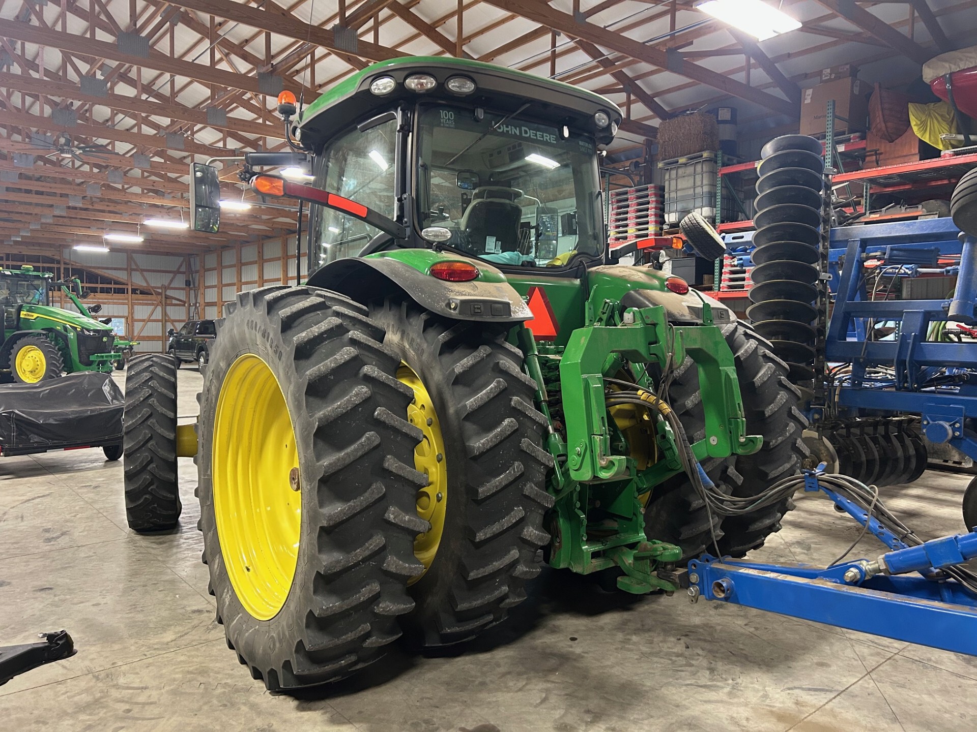 2018 John Deere 8345R Image 8