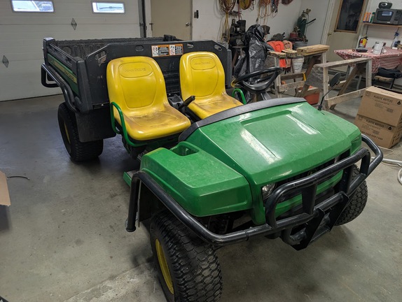 2014 John Deere TX 4X2 - Photo10