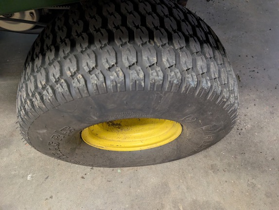 2014 John Deere TX 4X2 - Photo17