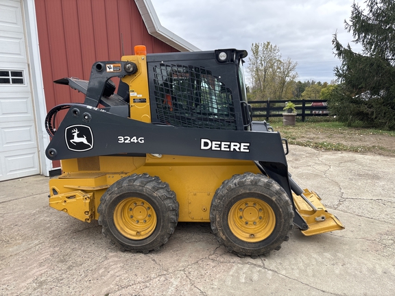 Used 2023 John Deere 324G Skid Steer Loaders at Koenig Equipment in Urbana, OH - Photo3