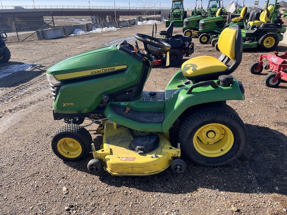 2022 John Deere X570 - Photo8
