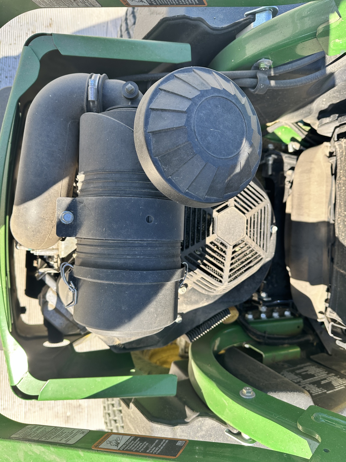  2025 John Deere Z970R at Heritage Tractor in Lexington, IL