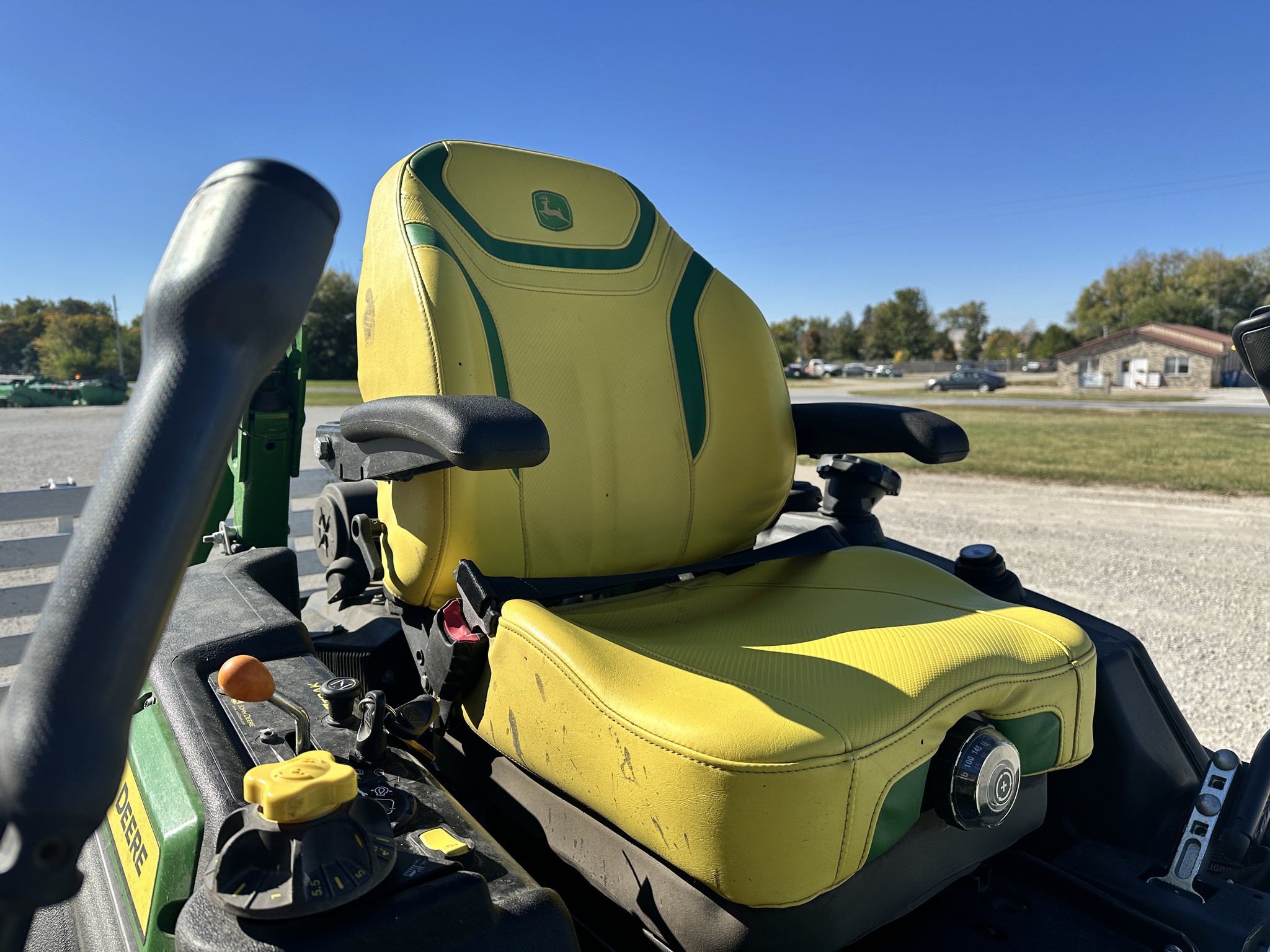  2025 John Deere Z970R at Heritage Tractor in Lexington, IL