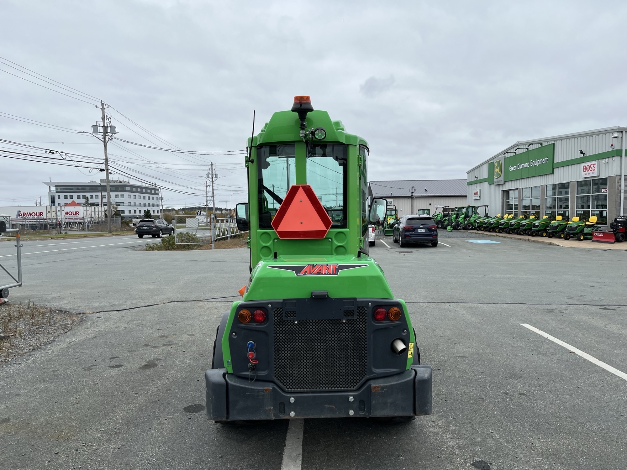 2022 Avant 760i Image 5