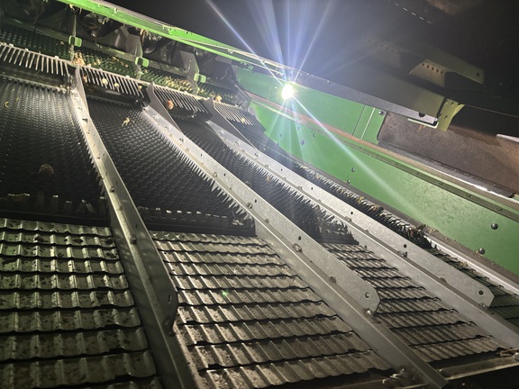 2024 John Deere S780 - Photo12