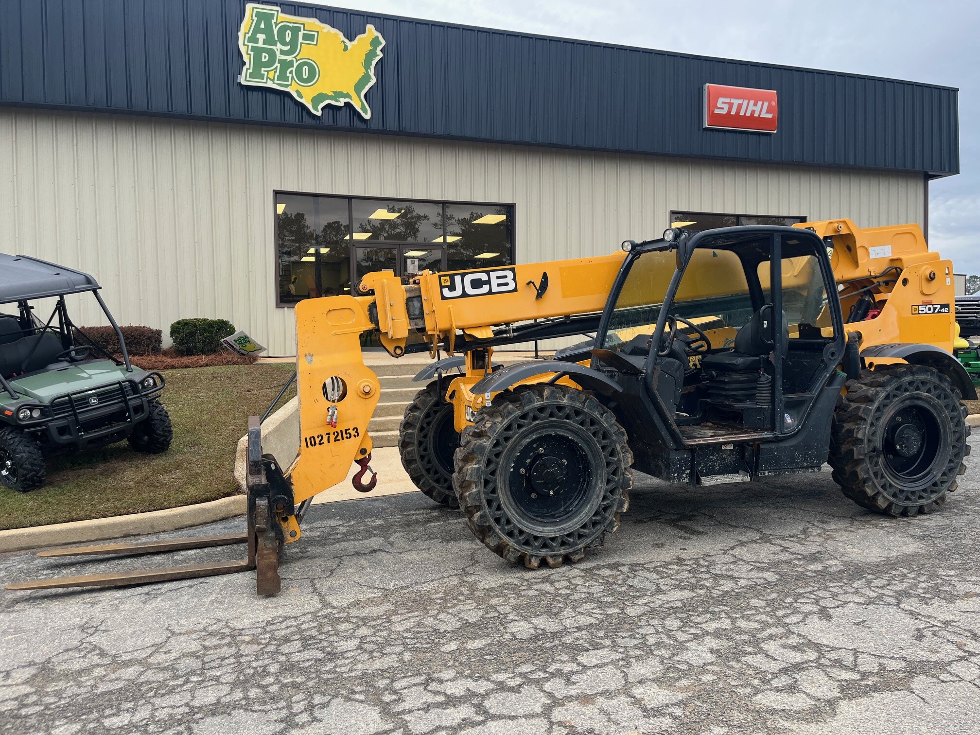 2018 JCB 507.42 Image 2