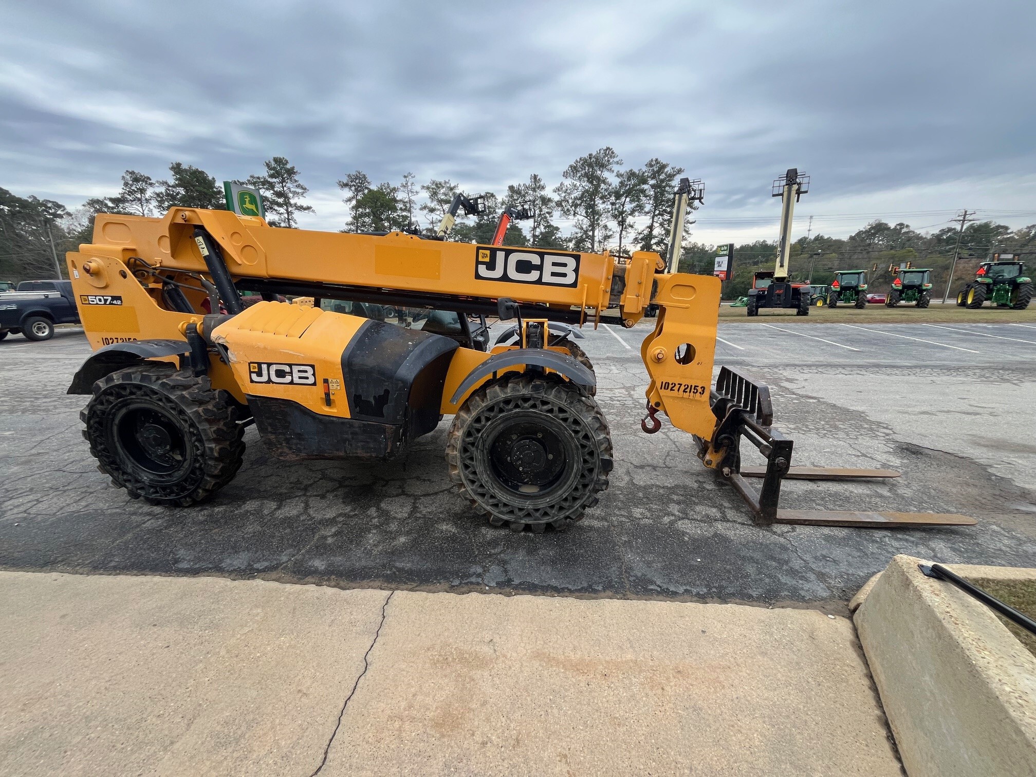 2018 JCB 507.42 Image 3