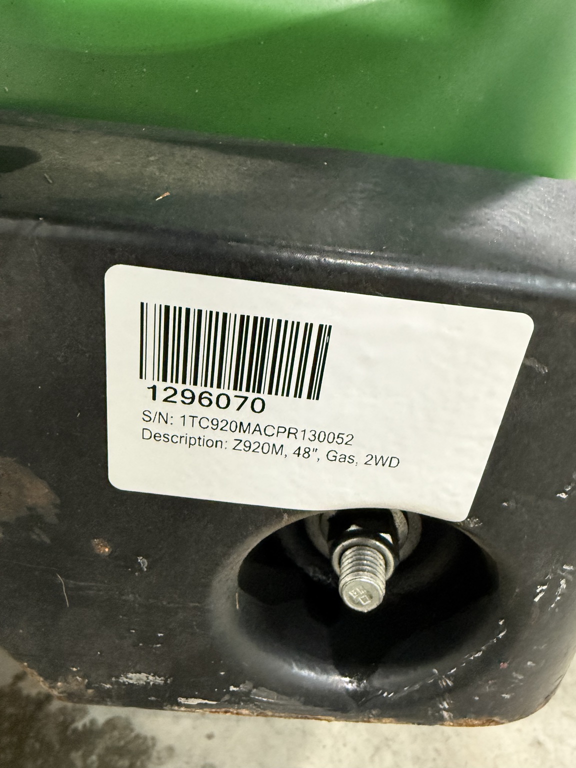 2024 John Deere Z920M Image 14