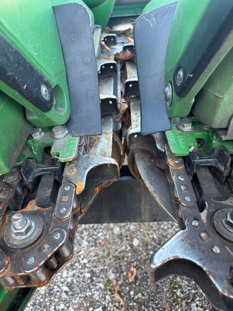 2018 John Deere 708C Image 3