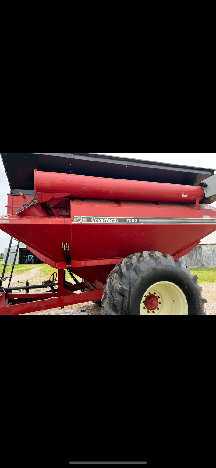  1995 Unverferth 7000 at Heritage Tractor in Lacon, IL