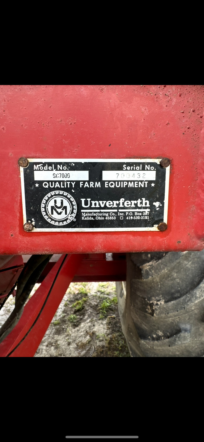  1995 Unverferth 7000 at Heritage Tractor in Lacon, IL