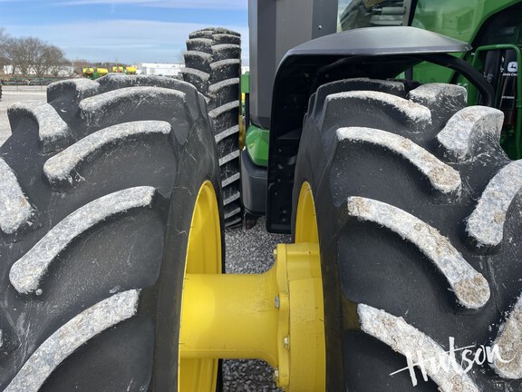 Photo of 2021 John Deere 8R 280