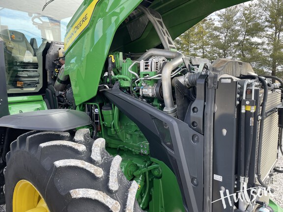 Photo of 2021 John Deere 8R 280
