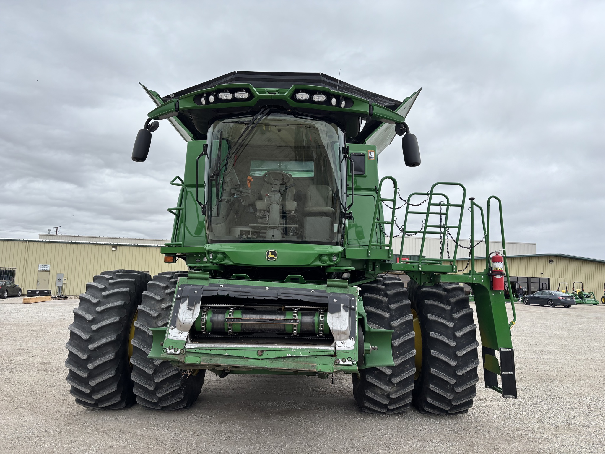  2021 John Deere S780 at Heritage Tractor in Galesburg, IL