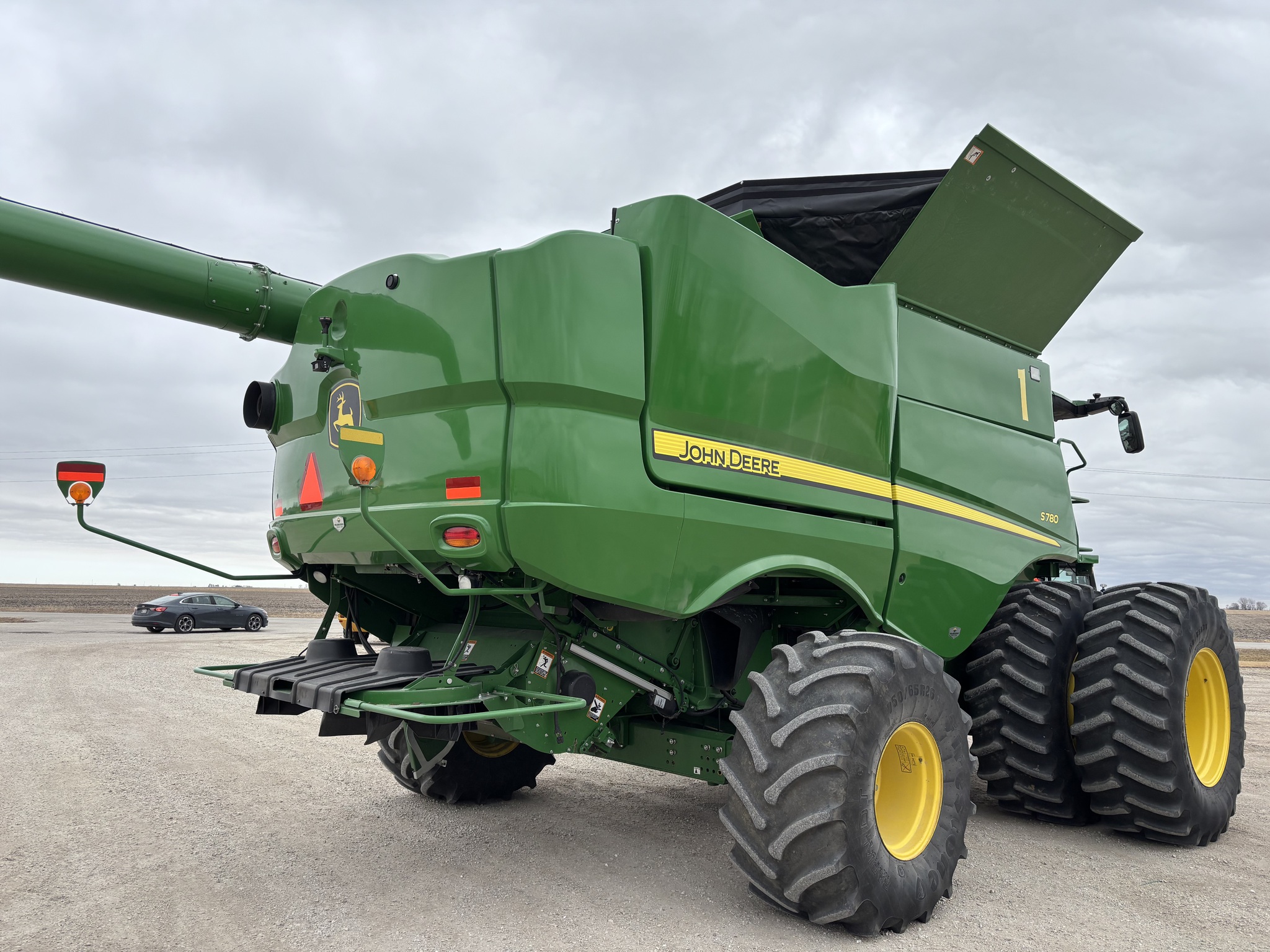  2021 John Deere S780 at Heritage Tractor in Galesburg, IL
