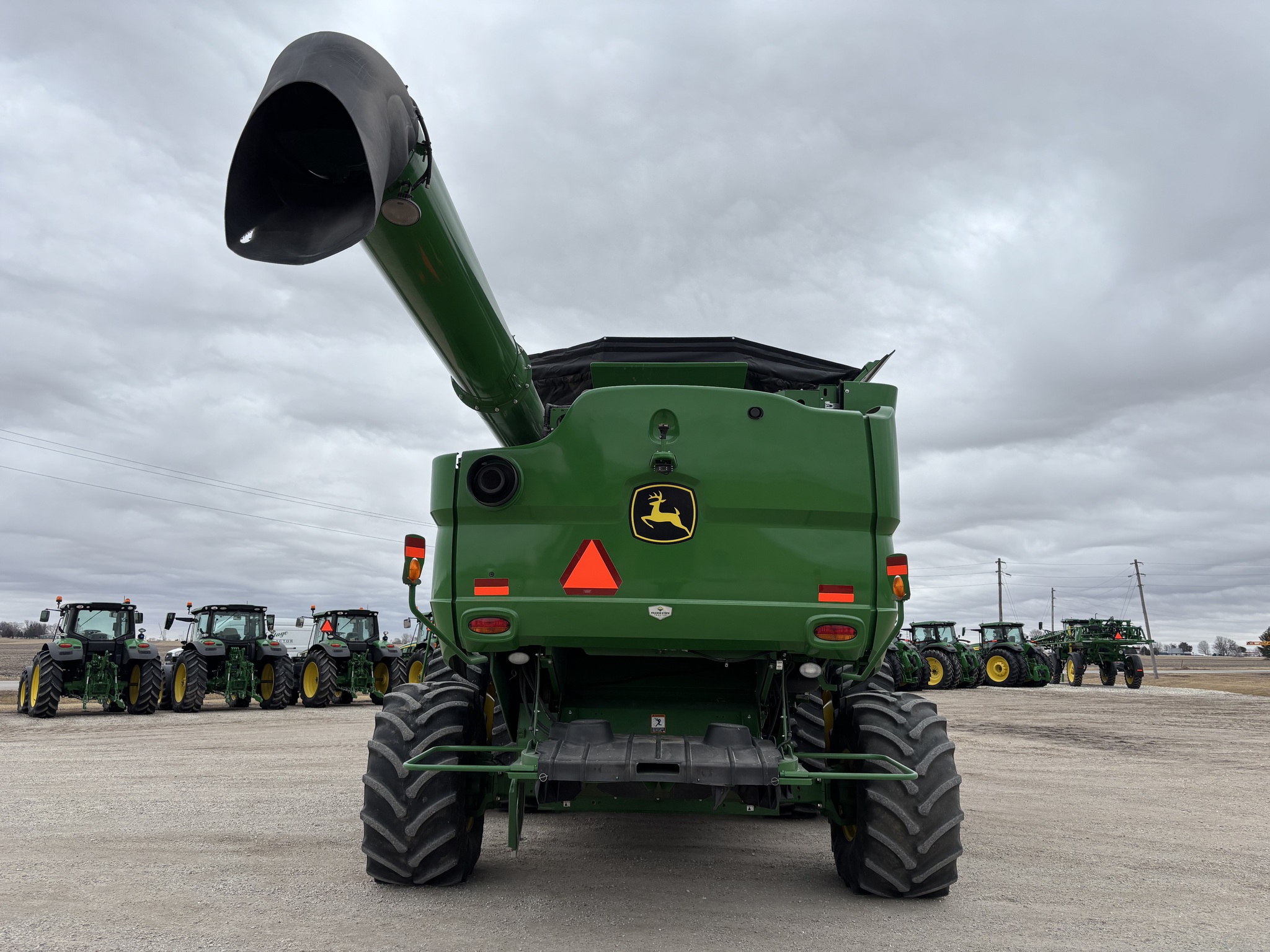  2021 John Deere S780 at Heritage Tractor in Galesburg, IL