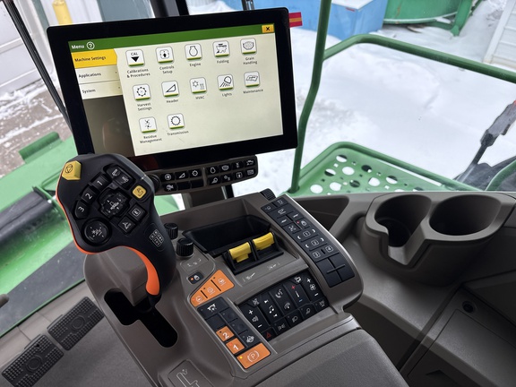 Used 2025 John Deere X9 1000 Combines at Horizon Ag & Turf in Lloydminster, AB - Photo16