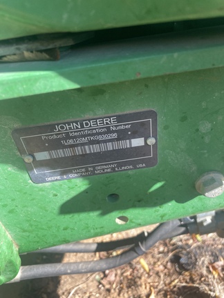 2019 John Deere 6120M Photo 7