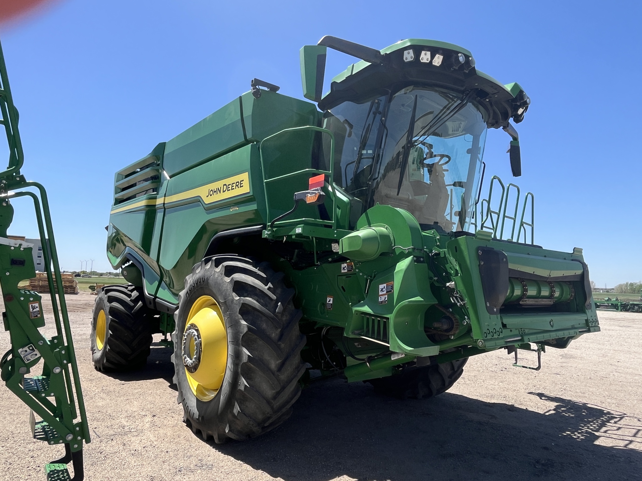 2024 John Deere X9 1100 Image 2