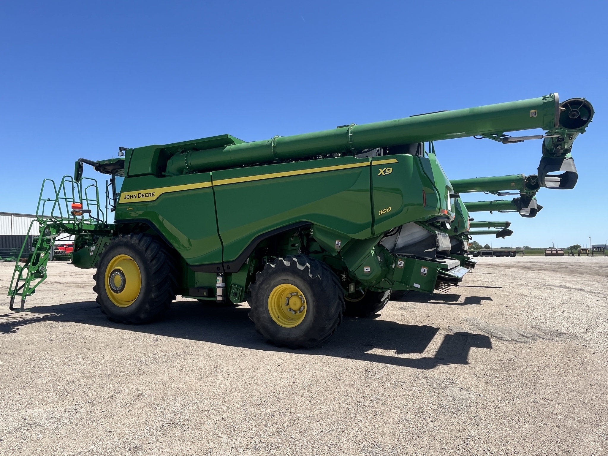 2024 John Deere X9 1100 Image 5