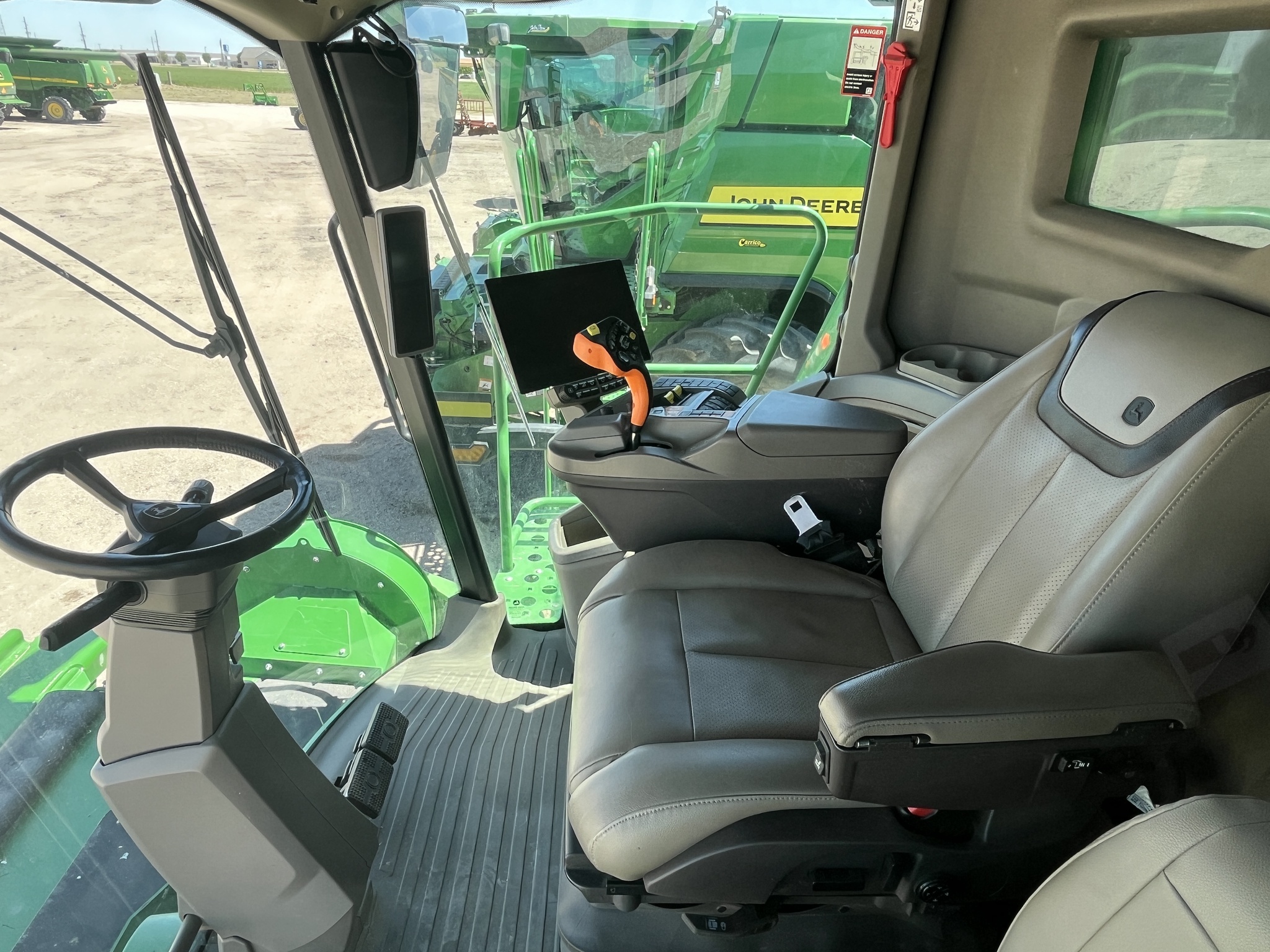 2024 John Deere X9 1100 Image 14