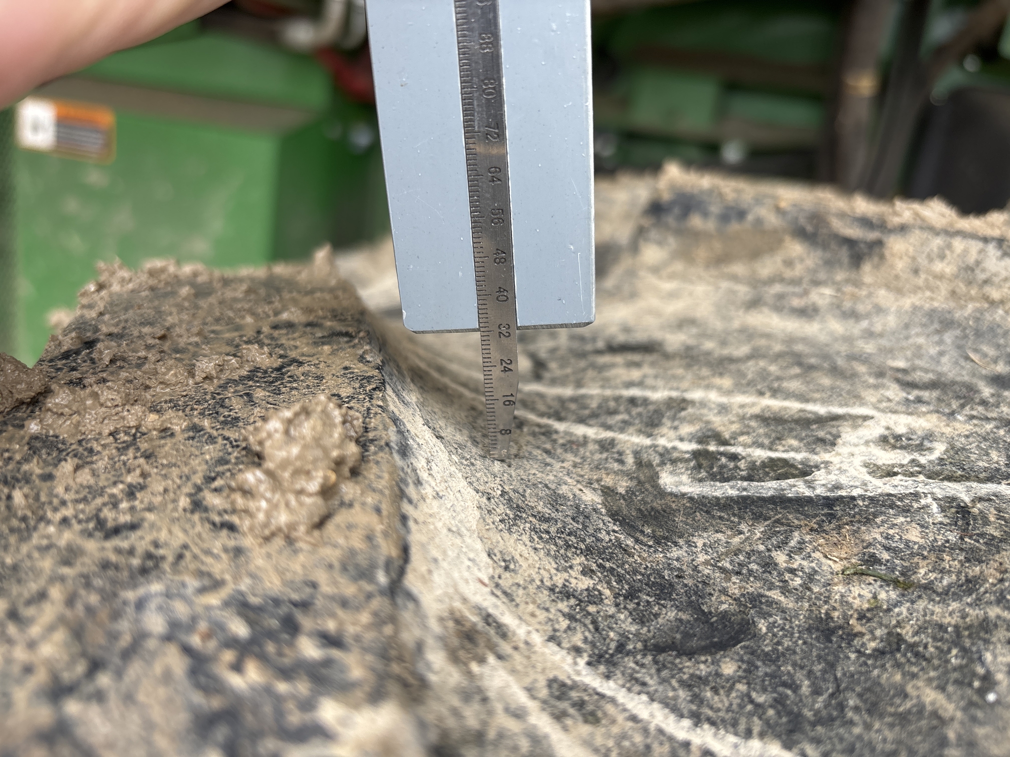 Used 2015 John Deere S680 Combines at Koenig Equipment in Anna, OH - PhotoXL16