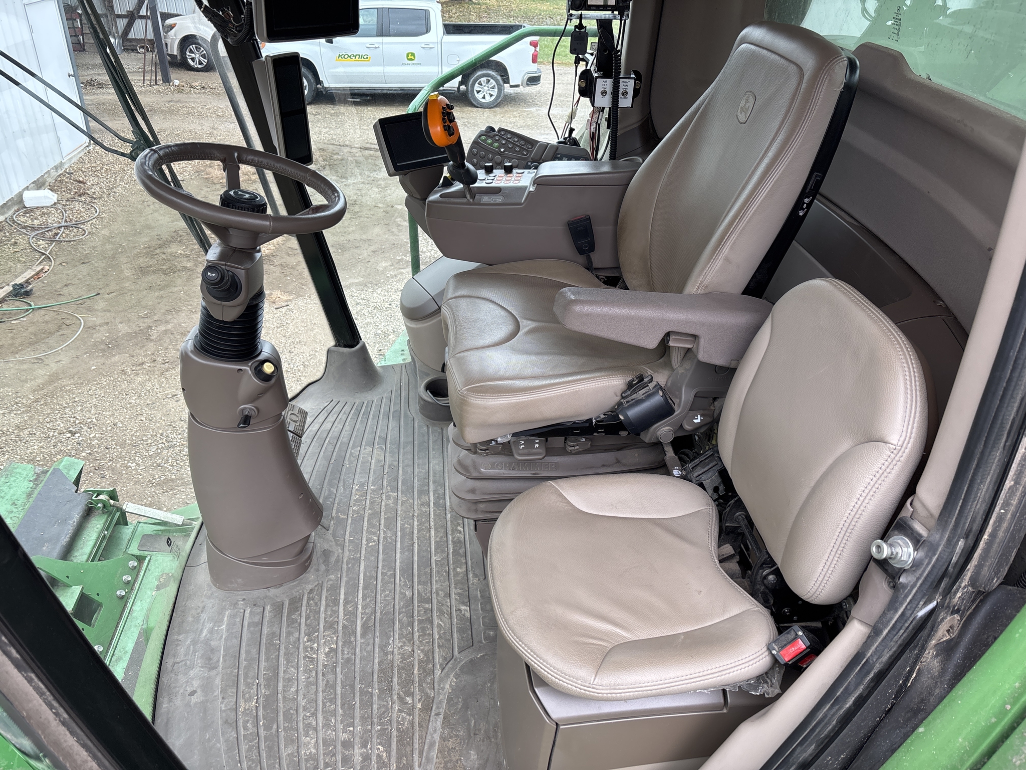 Used 2015 John Deere S680 Combines at Koenig Equipment in Anna, OH - PhotoXL17