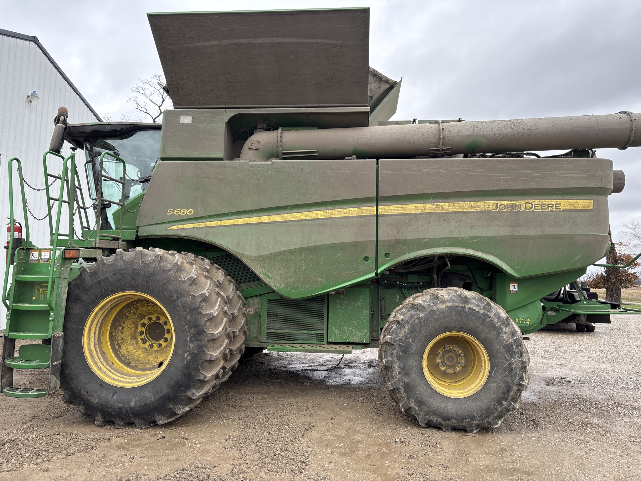 Used 2015 John Deere S680 Combines at Koenig Equipment in Anna, OH - PhotoXL3