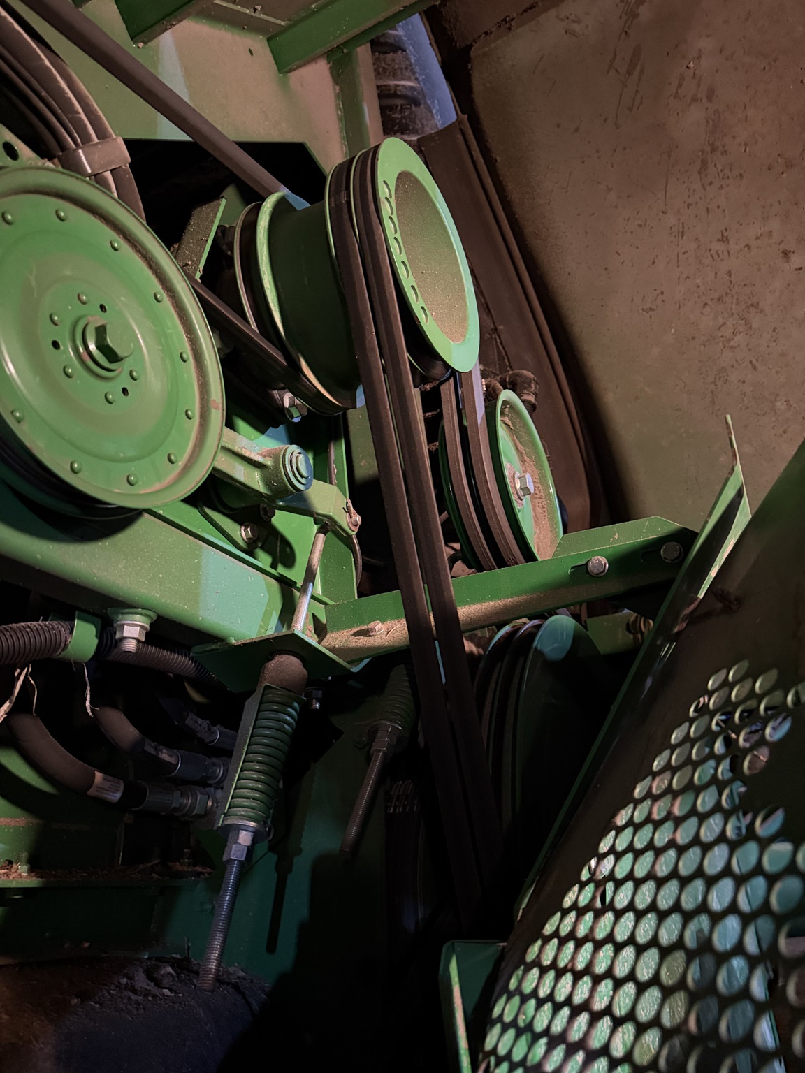 Used 2015 John Deere S680 Combines at Koenig Equipment in Anna, OH - PhotoXL27