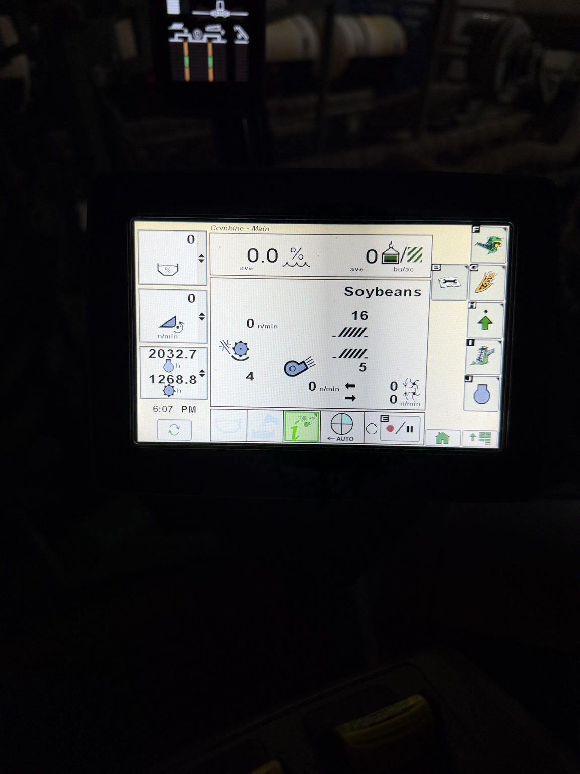 Used 2015 John Deere S680 Combines at Koenig Equipment in Anna, OH - PhotoXL31