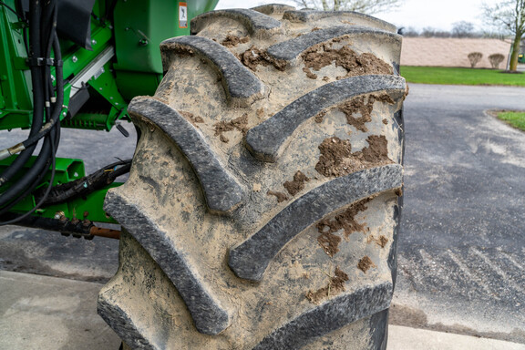 Used 2015 John Deere S680 Combines at Koenig Equipment in Anna, OH - Photo13
