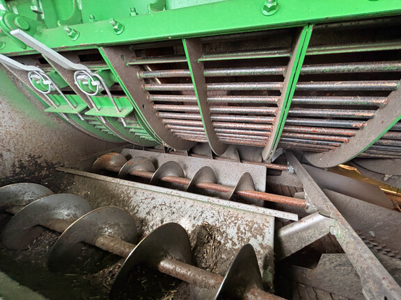 Used 2015 John Deere S680 Combines at Koenig Equipment in Anna, OH - Photo32