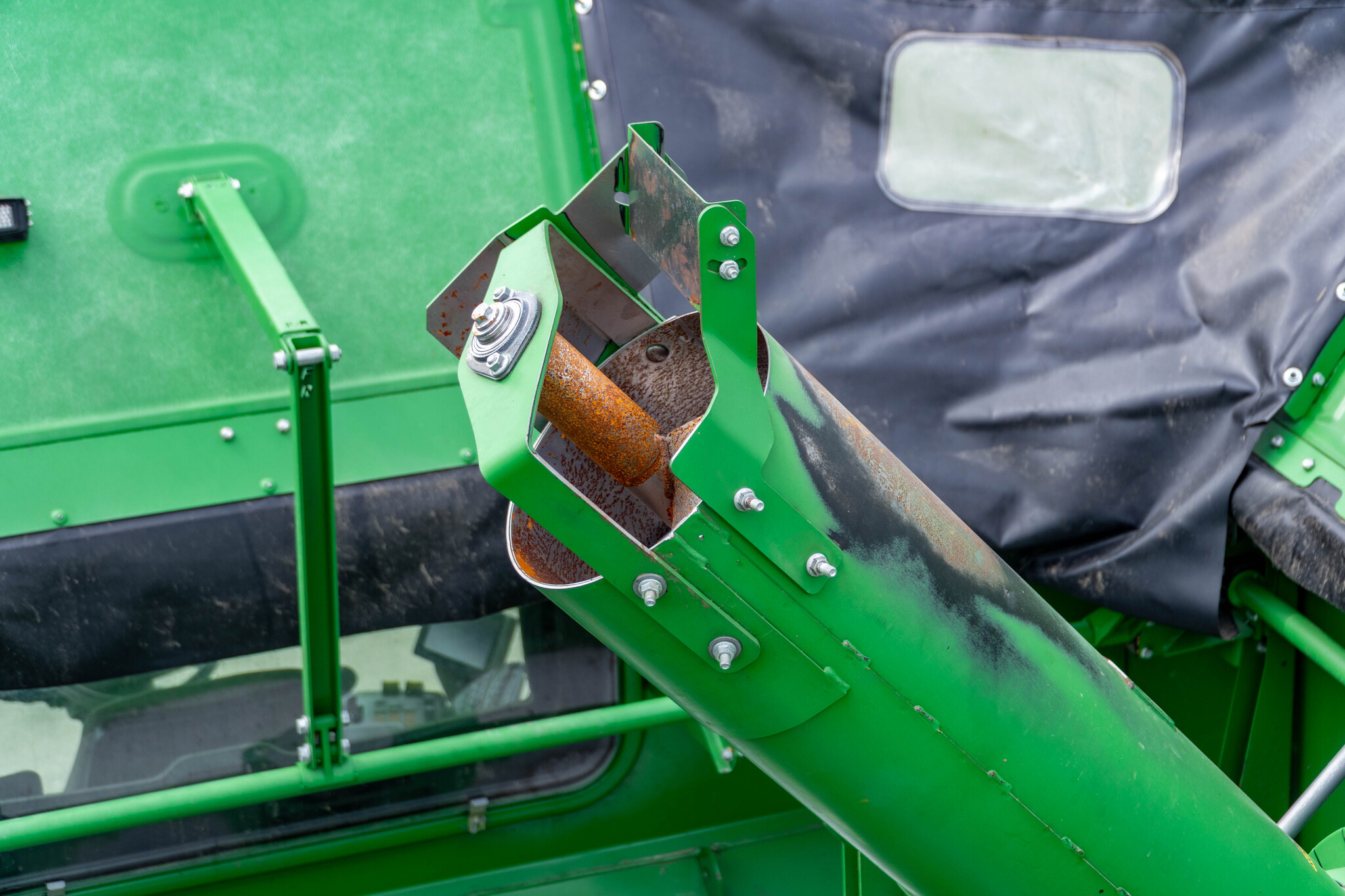 Used 2015 John Deere S680 Combines at Koenig Equipment in Anna, OH - PhotoXL35