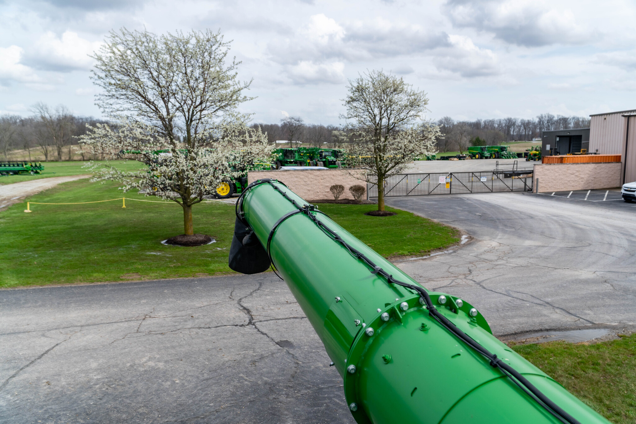 Used 2015 John Deere S680 Combines at Koenig Equipment in Anna, OH - PhotoXL36