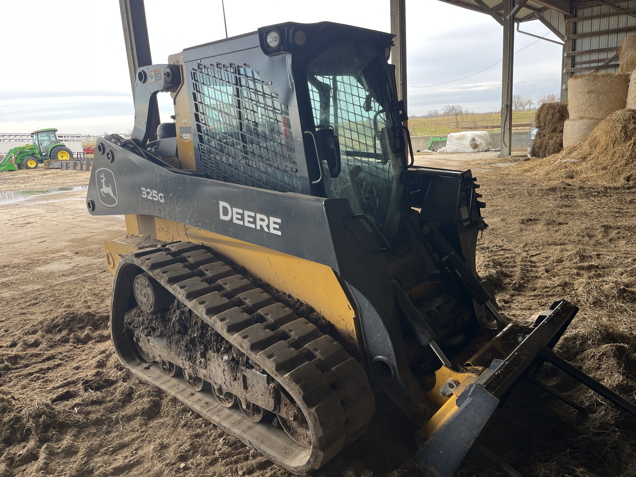 2024 John Deere 325G Image 2