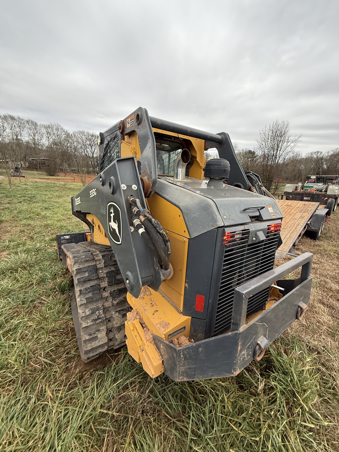 2021 John Deere 333G Image 5