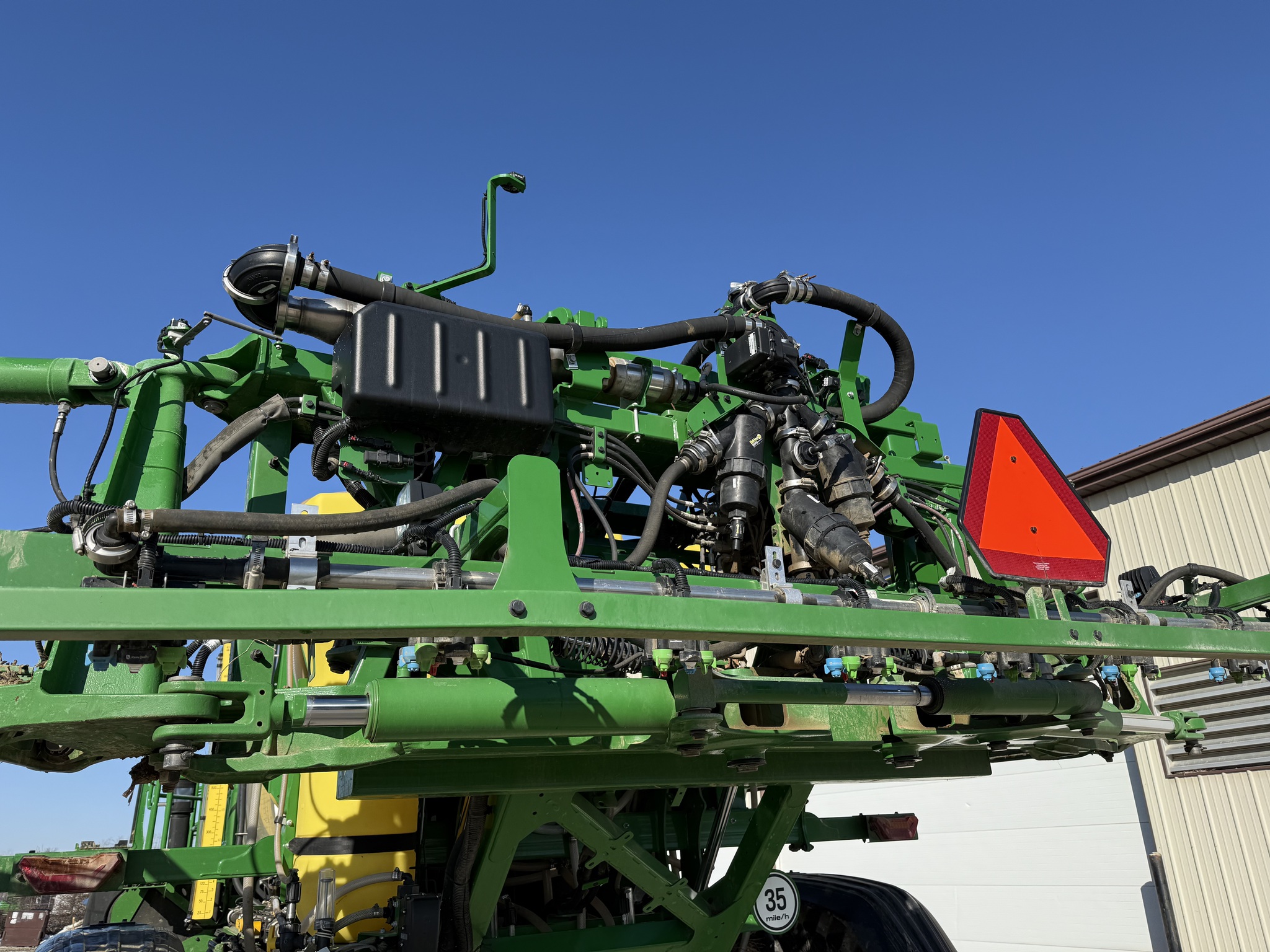 2025 John Deere 410R Image 6