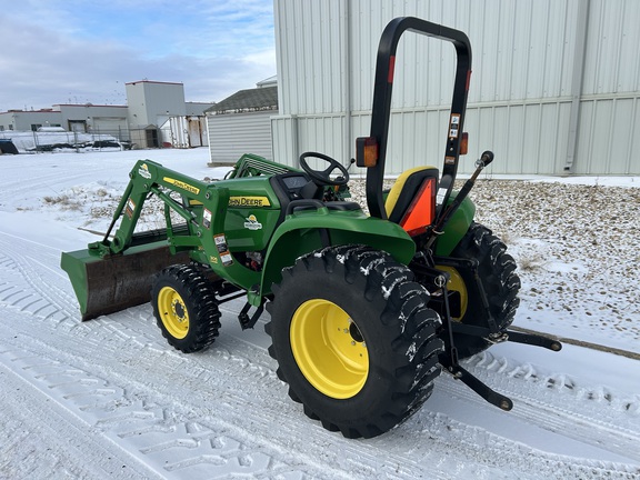 Used 2012 John Deere 3038E Compact Utility Tractors at Horizon Ag & Turf in Wetaskiwin, AB - Photo3