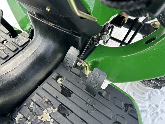 Used 2012 John Deere 3038E Compact Utility Tractors at Horizon Ag & Turf in Wetaskiwin, AB - Photo10