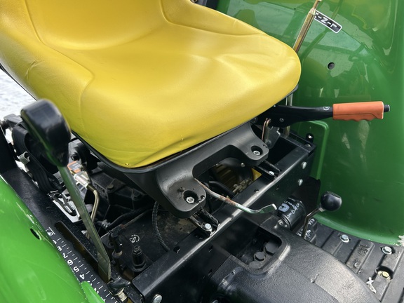 Used 2012 John Deere 3038E Compact Utility Tractors at Horizon Ag & Turf in Wetaskiwin, AB - Photo11