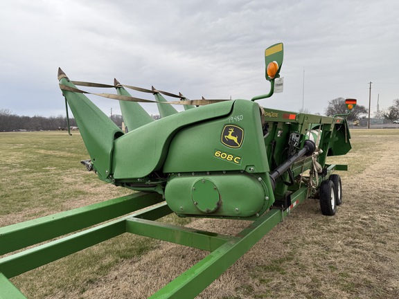 Photo of 2015 John Deere 608C