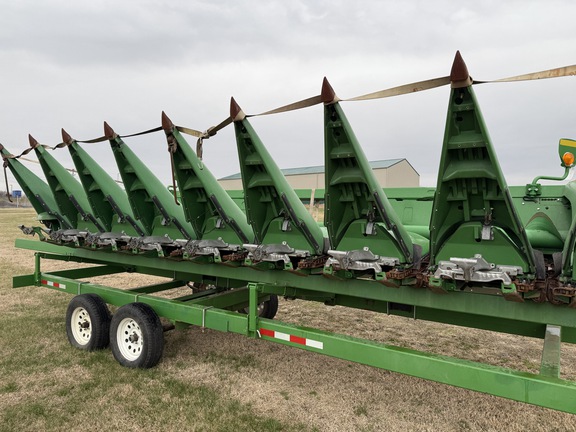 Photo of 2015 John Deere 608C