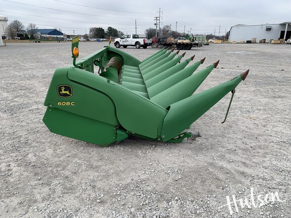 Photo of 2015 John Deere 608C