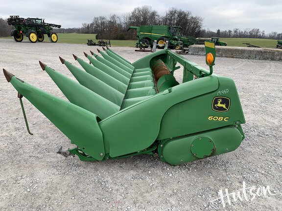 Photo of 2015 John Deere 608C