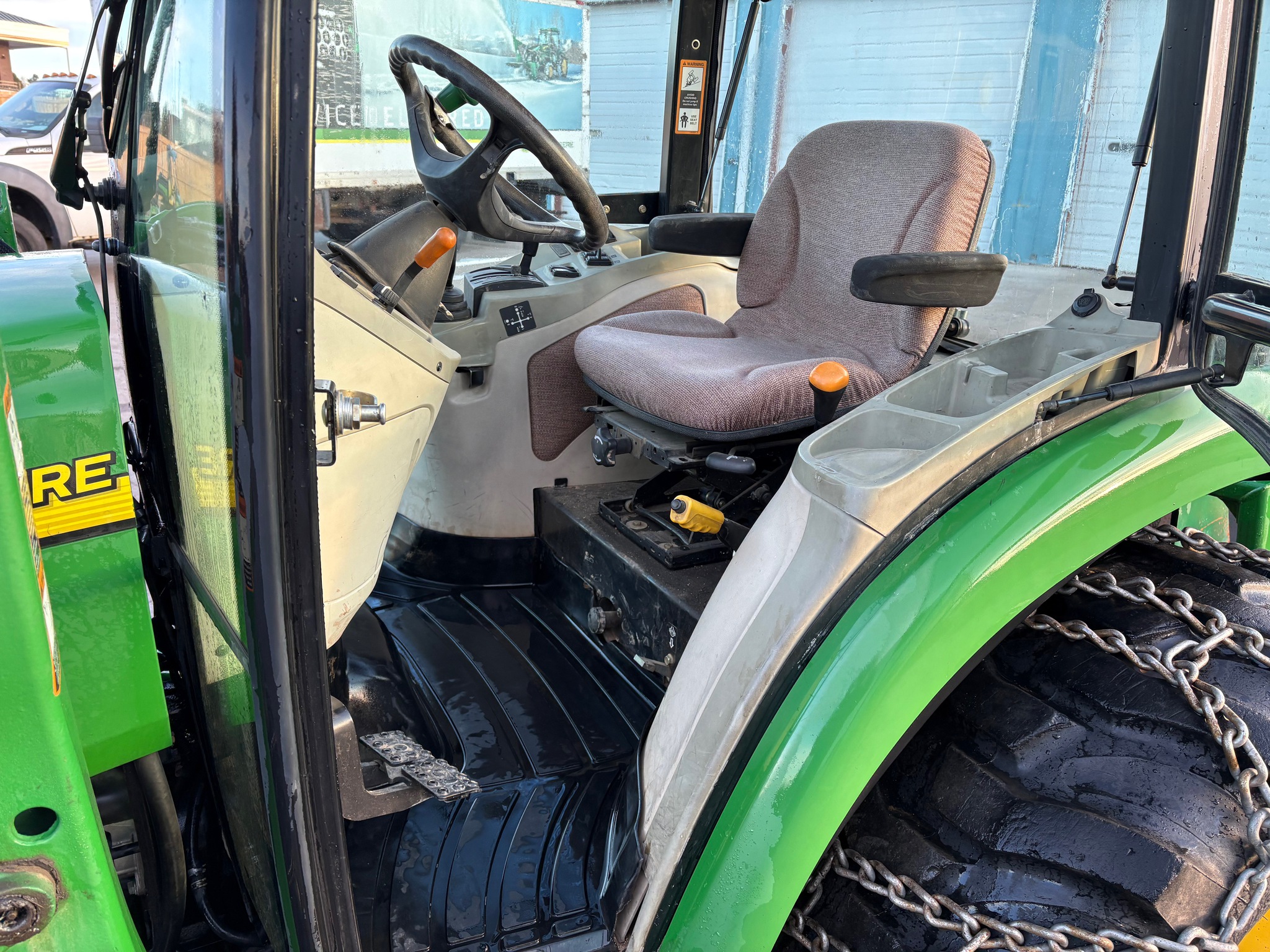 2008 John Deere 4520 Image 8