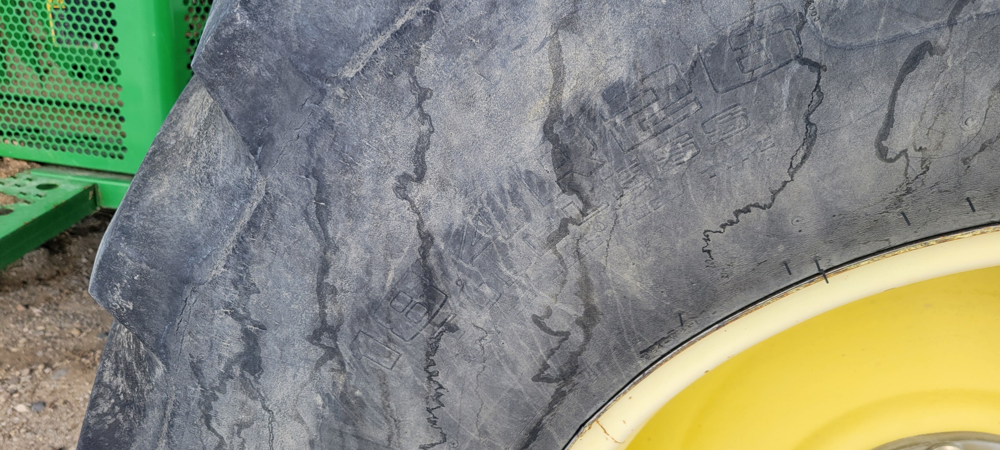 2005 John Deere 9760 STS Image 11