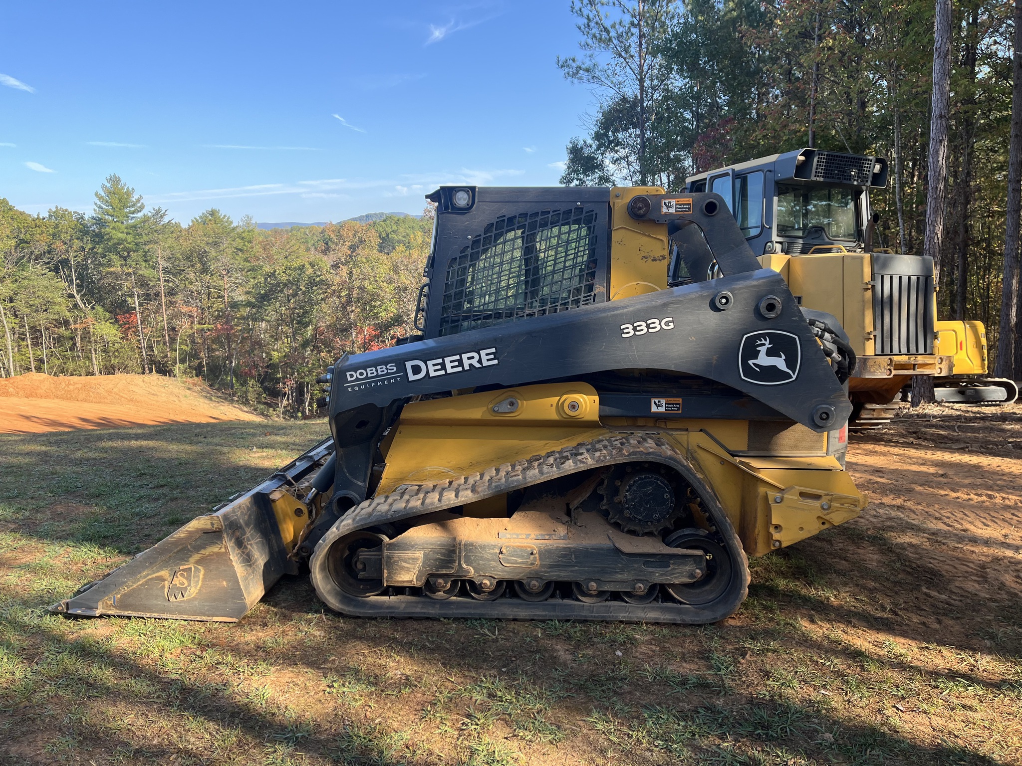 2024 John Deere 333G Image 2