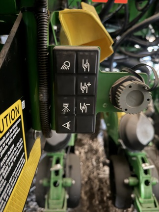2024 John Deere DB66 - Photo5