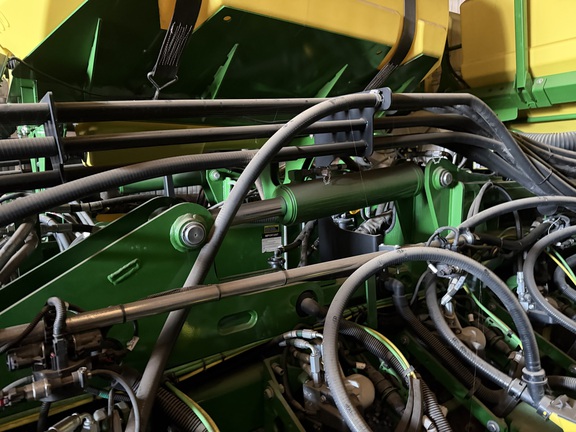 2024 John Deere DB66 - Photo4